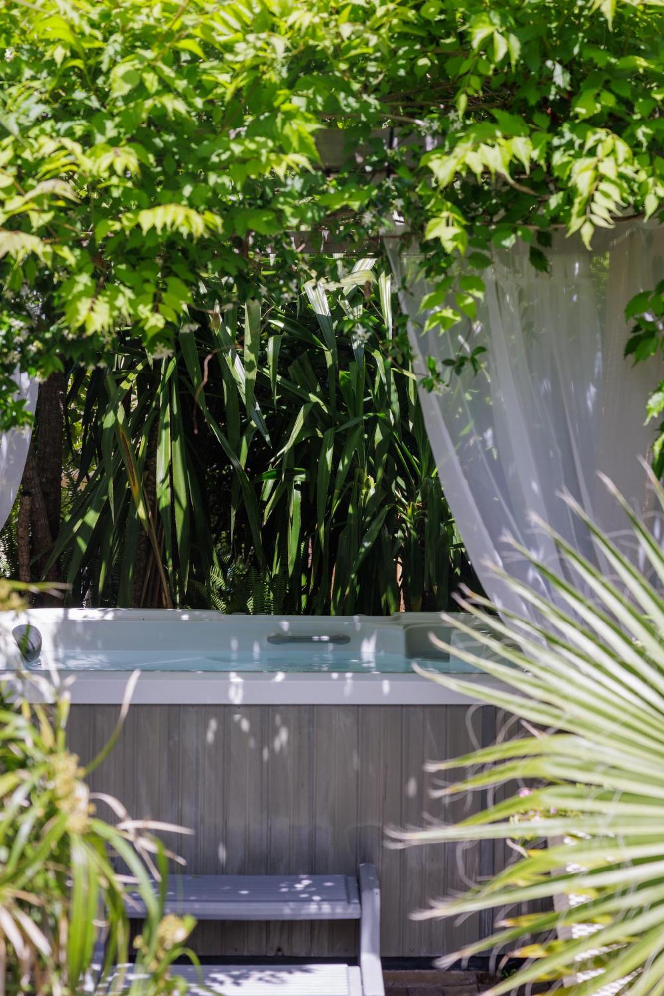 Hotel La Villa Sainte Valerie Adults Only Juan-les-Pins Dış mekan fotoğraf