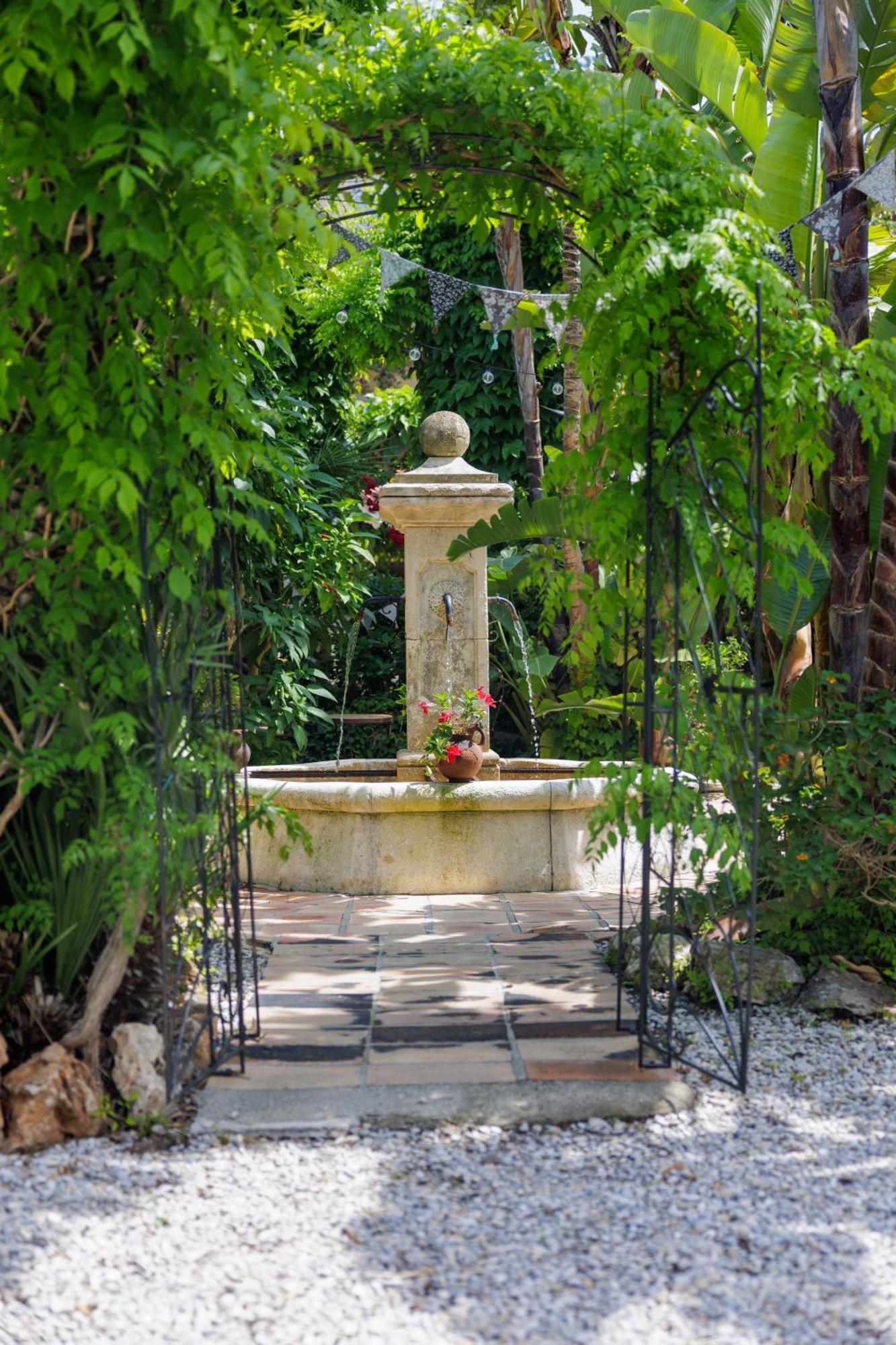 Hotel La Villa Sainte Valerie Adults Only Juan-les-Pins Dış mekan fotoğraf