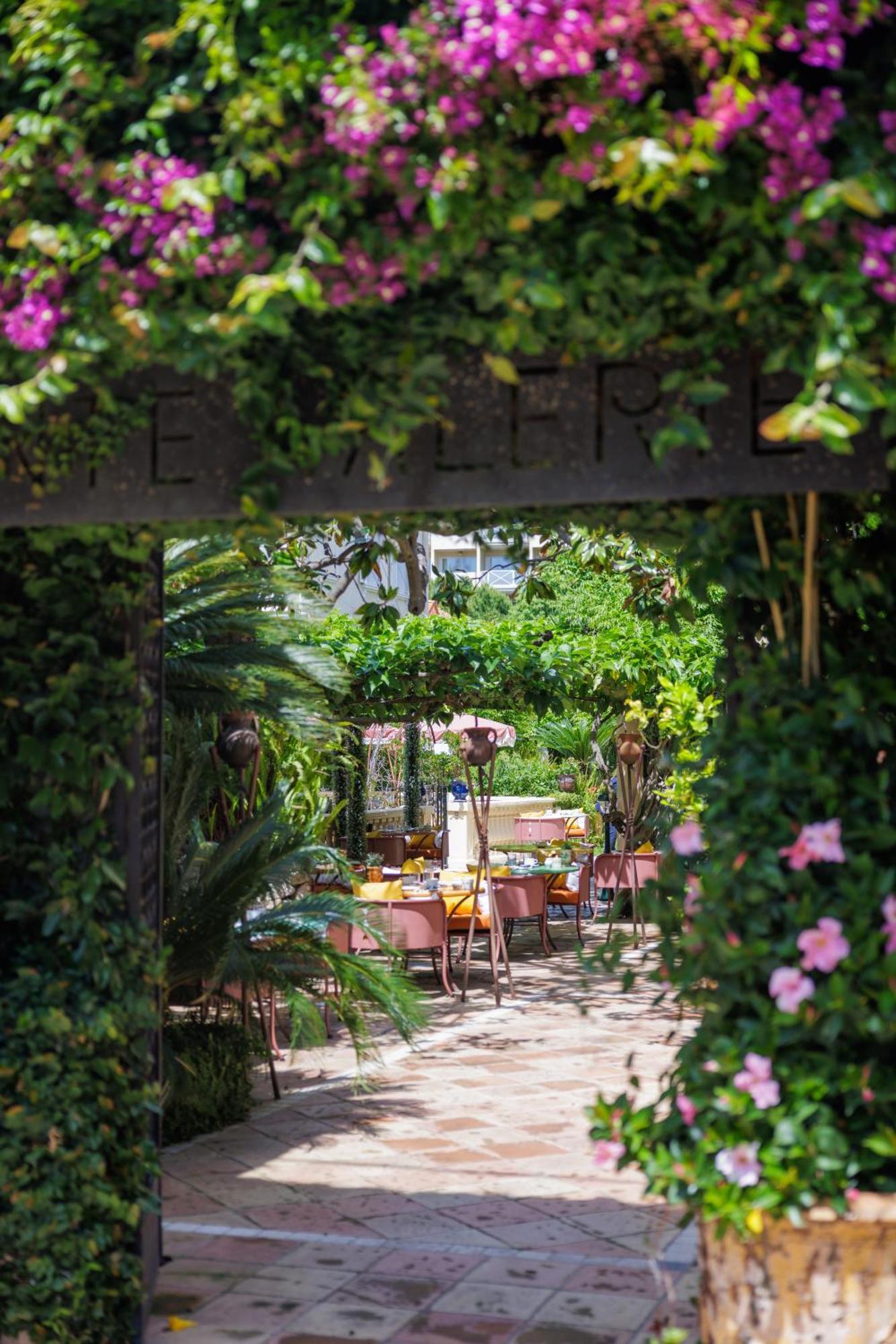 Hotel La Villa Sainte Valerie Adults Only Juan-les-Pins Dış mekan fotoğraf