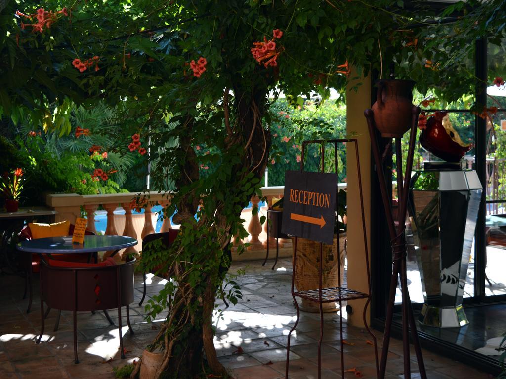 Hotel La Villa Sainte Valerie Adults Only Juan-les-Pins Dış mekan fotoğraf